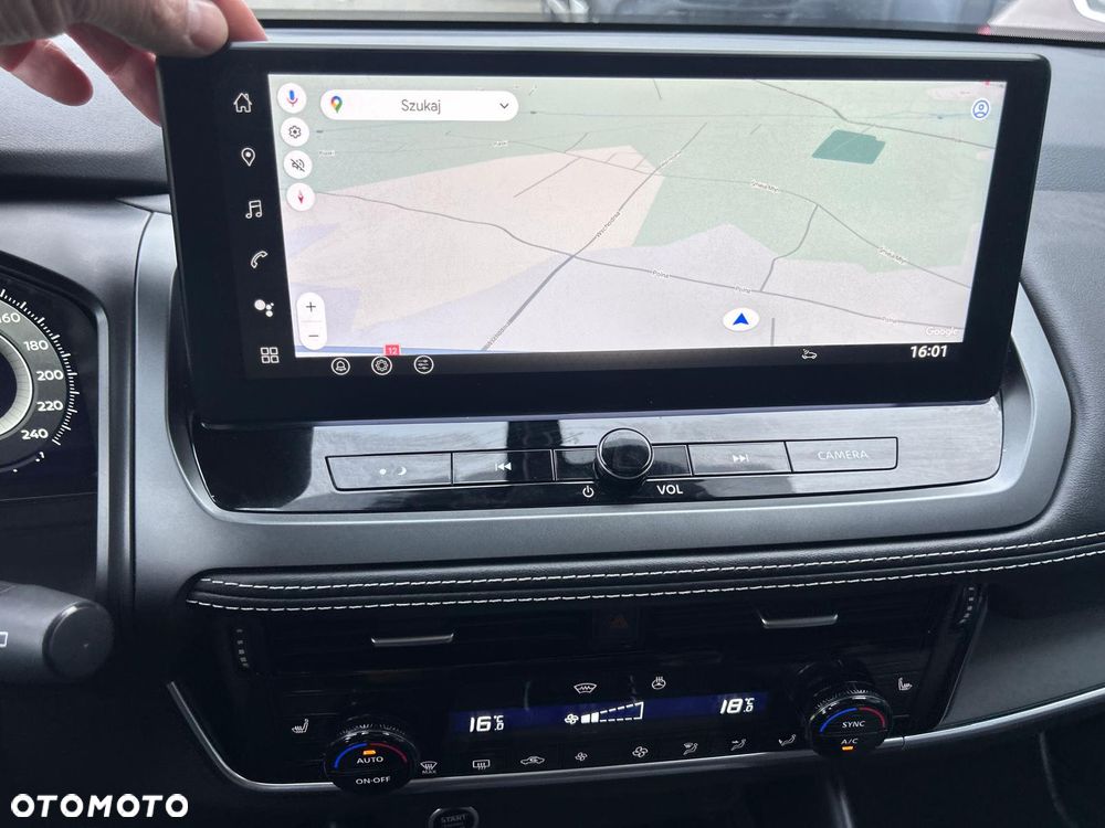 Nissan Qashqai 1.3 DIG-T MHEV N-Connecta Xtronic - 12