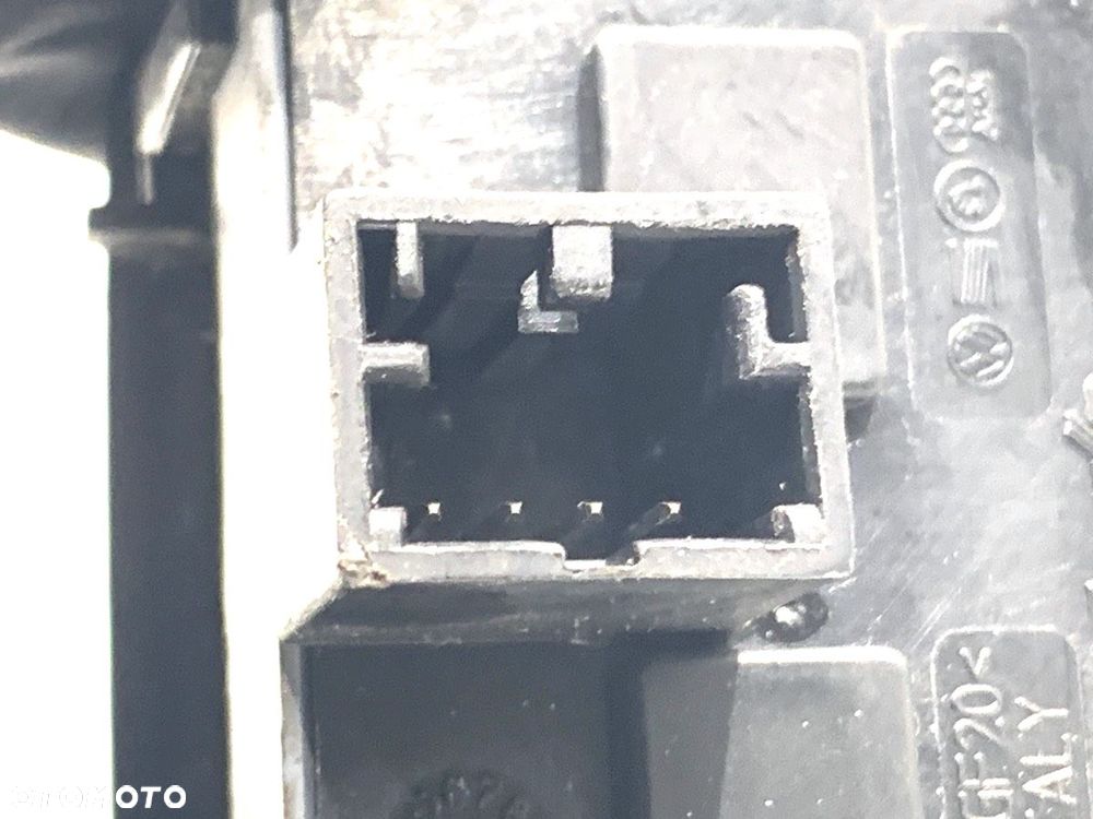 PRZEŁĄCZNIK SZYB  VW TRANSPORTER V Autobus (7HB, 7HJ, 7EB, 7EJ) 2003 - 2015 2.5 TDI 96 kW [130 KM] - 4