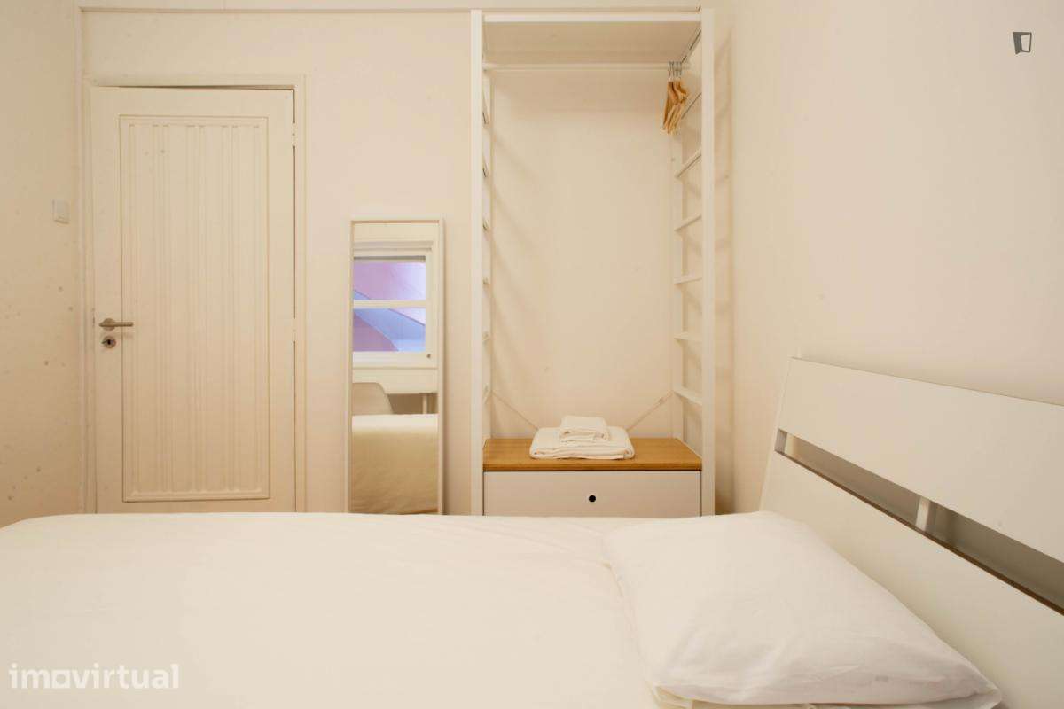 Quarto - localizado em Cedofeita Porto - Grande imagem: 3/24