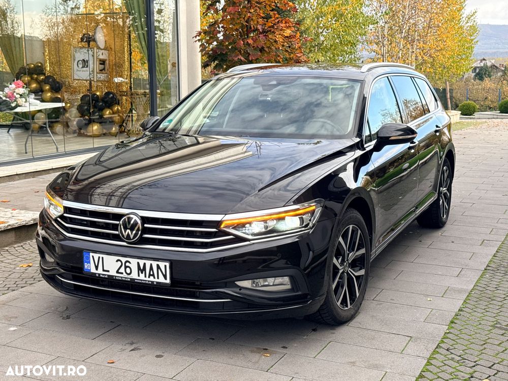 Volkswagen Passat Variant 2.0 TDI SCR DSG Business - 1