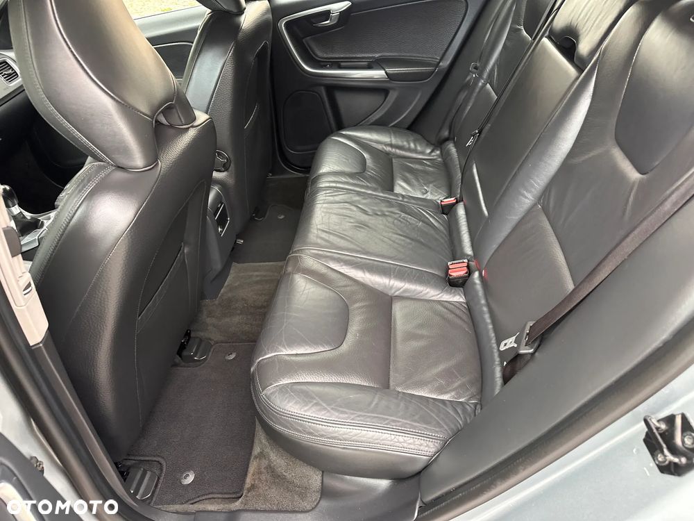 Volvo V60 D4 RDesign - 31