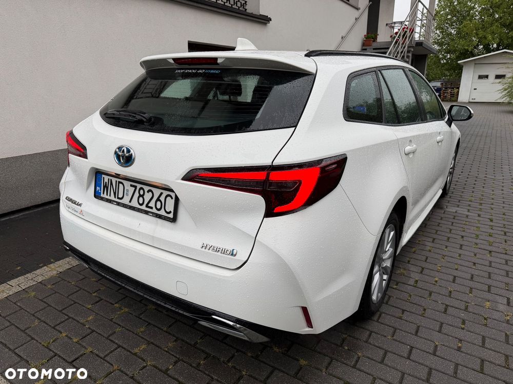 Toyota Corolla - 4