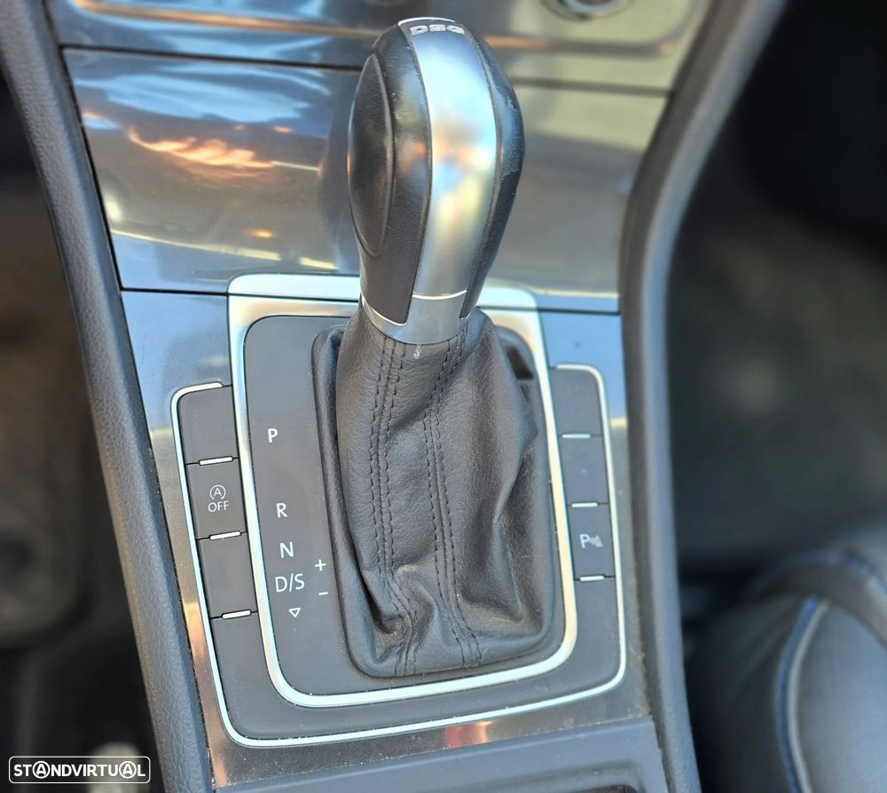 VW Golf Variant 1.6 TDi Highline DSG - 8