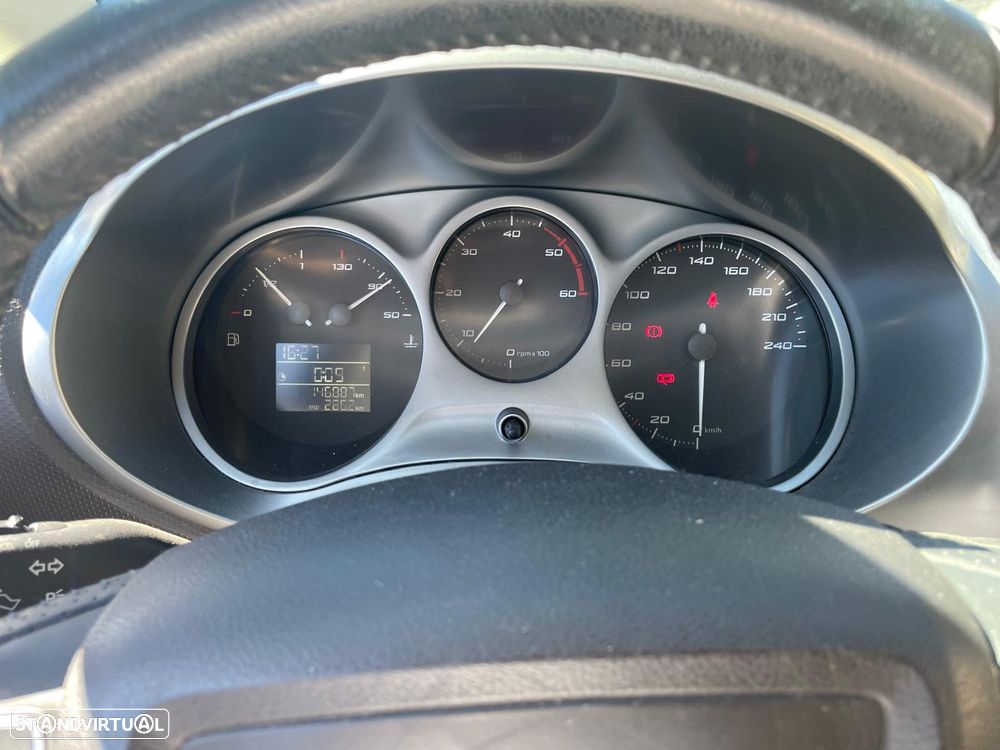 SEAT Leon 1.9 TDI Ecomotive Style - 8