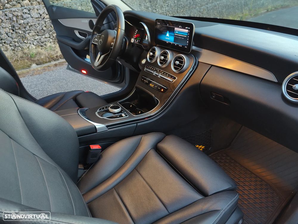Mercedes-Benz C 200 - 12