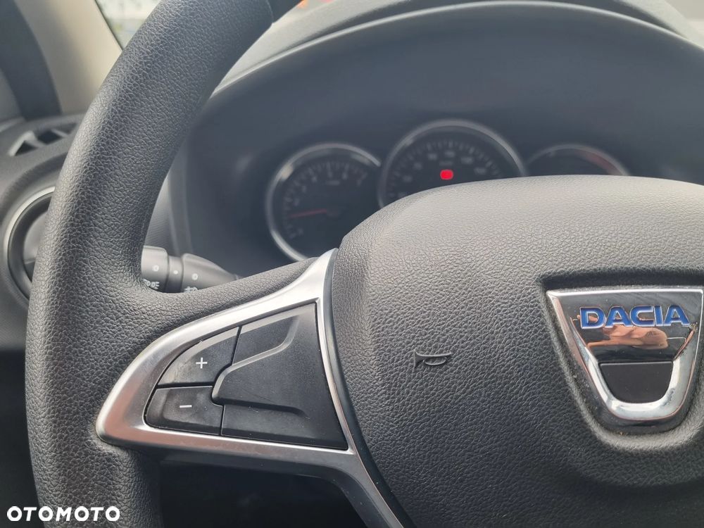 Dacia Logan SCe 75 Essential - 15