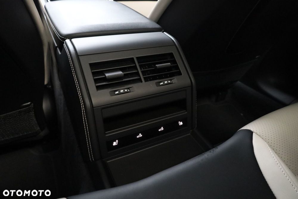 Porsche Panamera - 29