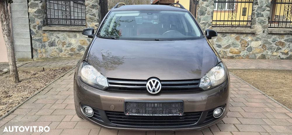 Volkswagen Golf - 11