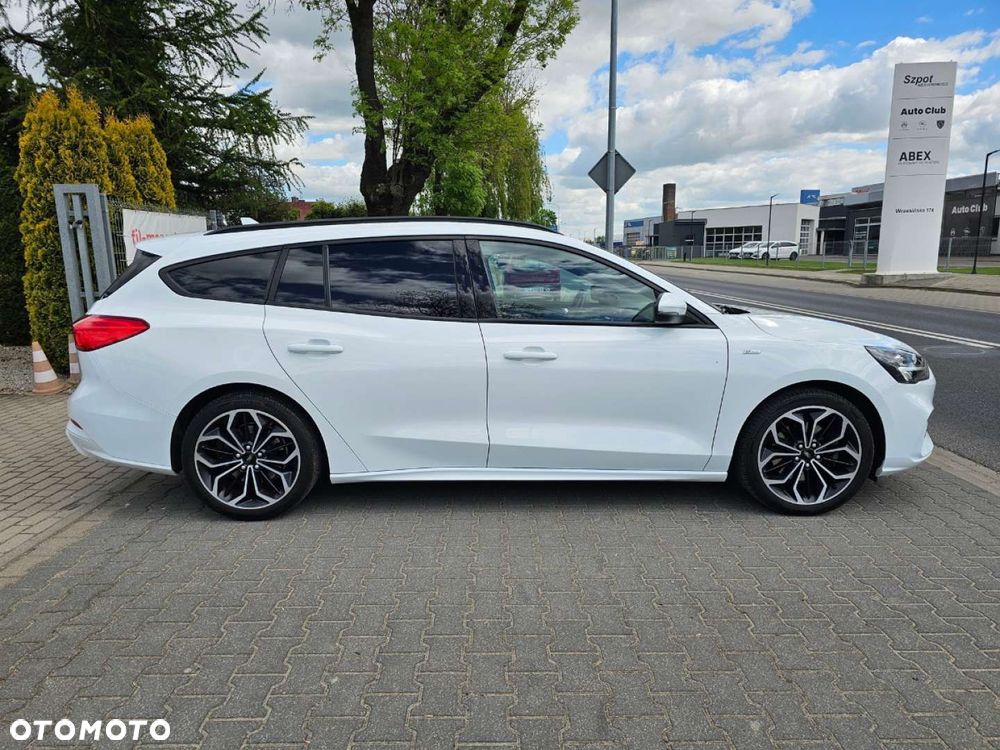 Ford Focus - 13