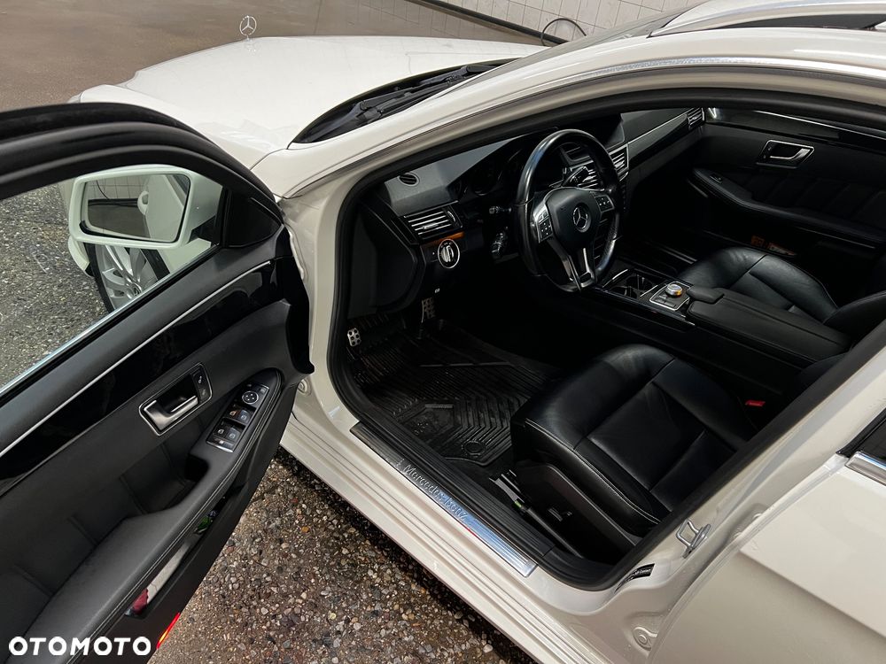 Mercedes-Benz Klasa E 250 CDI DPF BlueEFFICIENCY Automatik Avantgarde - 24