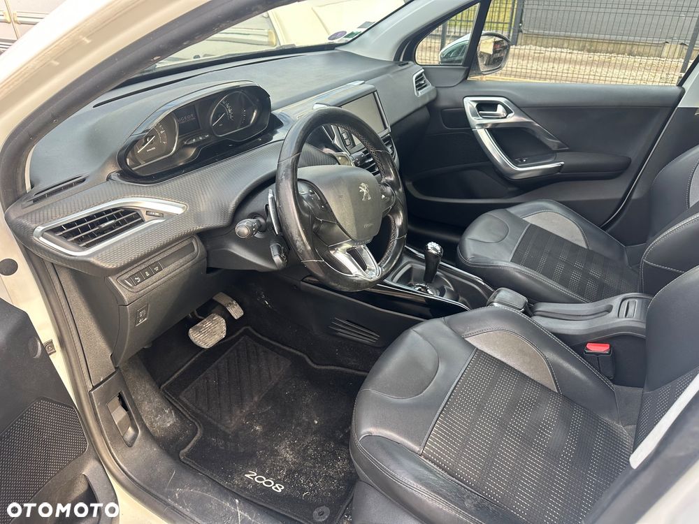 Peugeot 2008 PureTech 82 ETG5 STOP&START Allure - 7