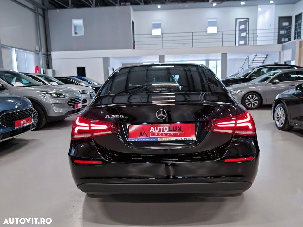 Mercedes-Benz A 250 e 8G-DCT - 19