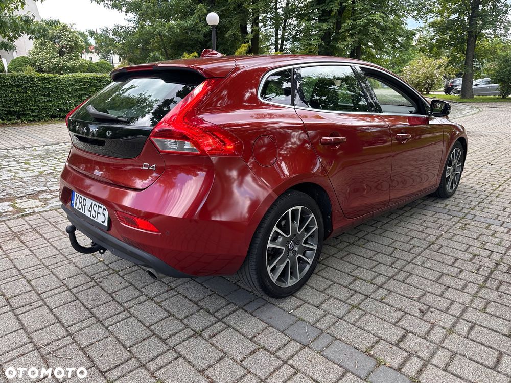 Volvo V40 D4 Inscription - 3