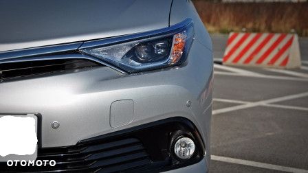 Toyota Auris 1.4 D-4D Premium - 7