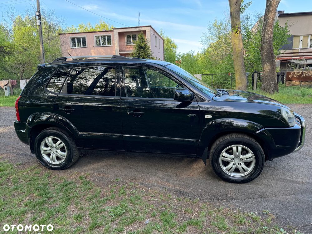 Hyundai Tucson 2.0 CRDi Premium - 9