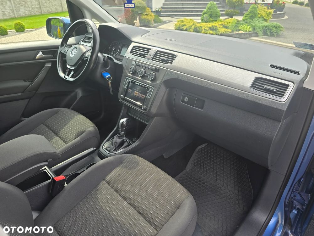 Volkswagen Caddy 2.0 TDI Comfortline DSG - 6