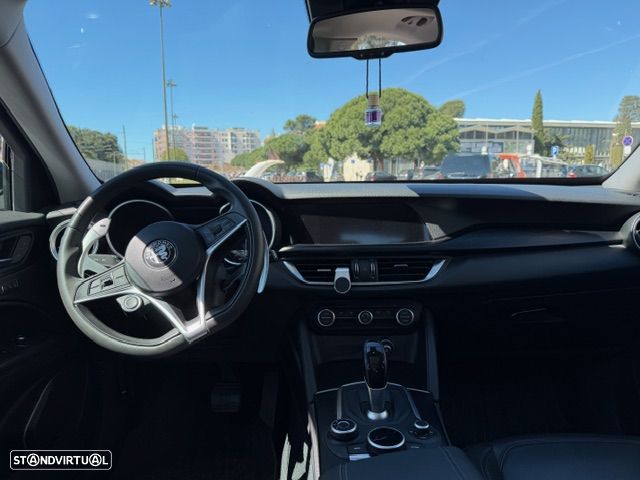 Alfa Romeo Stelvio 2.2 D Super AT8 Q4 - 7