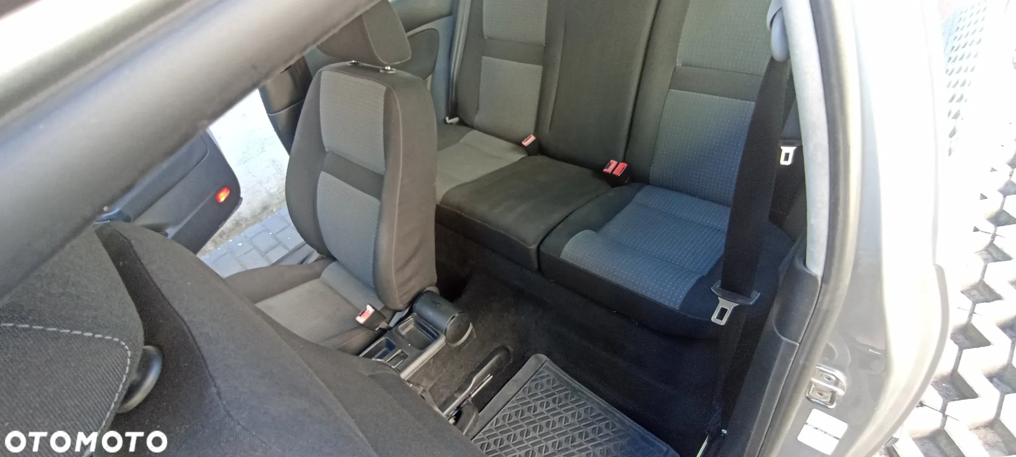 Volkswagen Golf IV 1.4 Q - 11