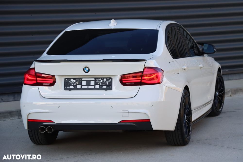 BMW Seria 3 318i Aut. Edition M Sport Shadow - 11