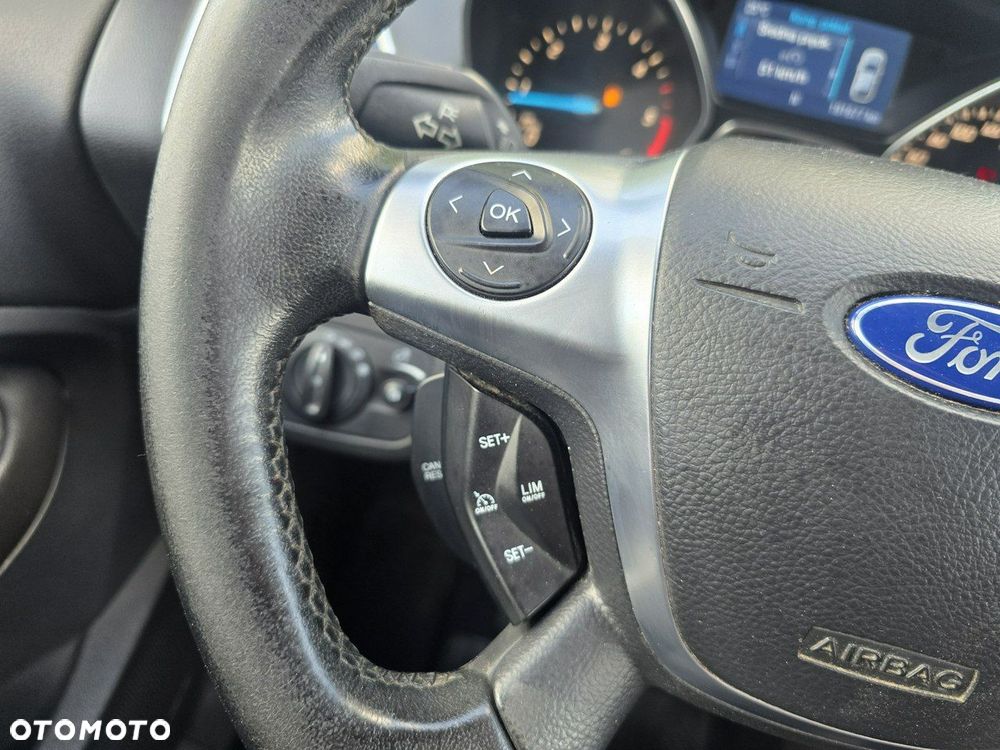 Ford Kuga 2.0 TDCi AWD Titanium - 17