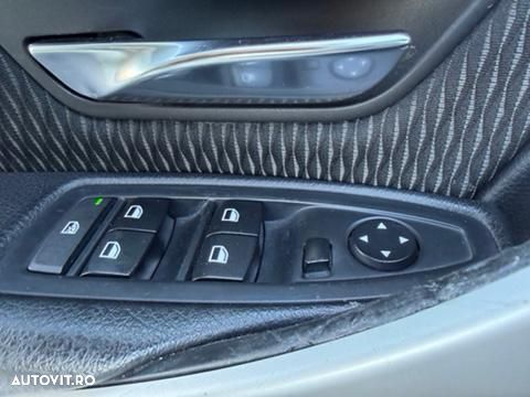 BMW Seria 3 318d - 12