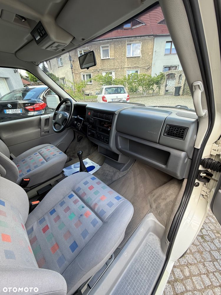 Volkswagen California - 16