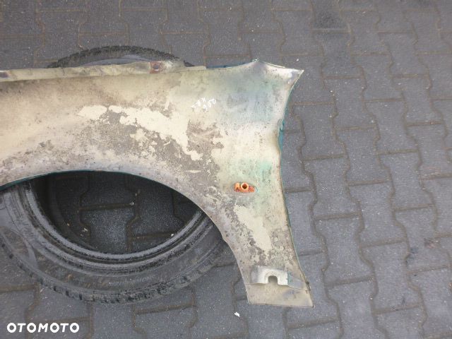 BŁOTNIK PRAWY PRZÓD PRAWY PRZEDNI PEUGEOT 206 KOLOR KRU - 12