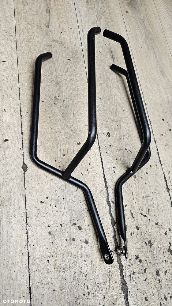 Stelaż pod torby boczne Givi Remove-X - 3