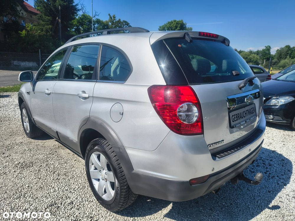 Chevrolet Captiva 2.4 2WD Travel Edition - 8