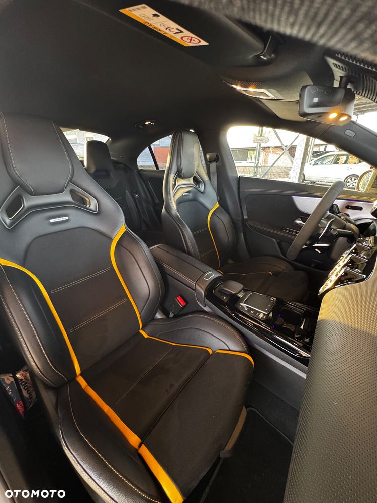 Mercedes-Benz CLA AMG 45 S 4-Matic 8G-DCT - 13
