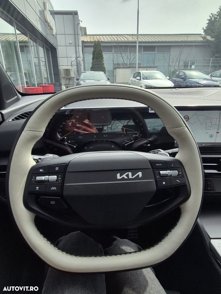 Kia Sportage PE 1.6 T-GDI 7DCT 4x2 GT Line - 11