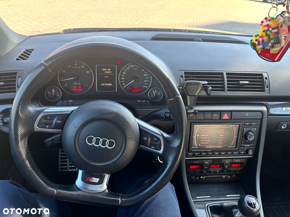 Audi S4 Avant - 16