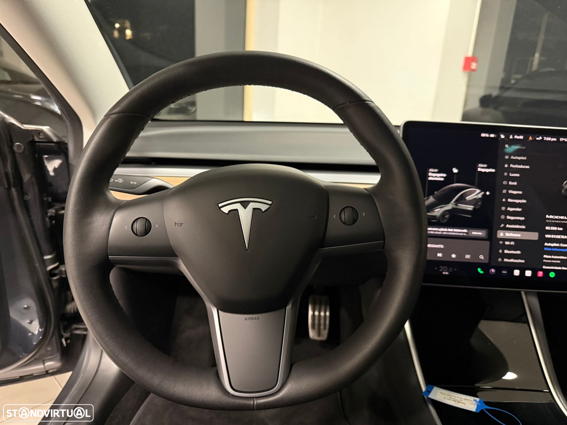 Tesla Model 3 Standard Range Plus RWD - 5