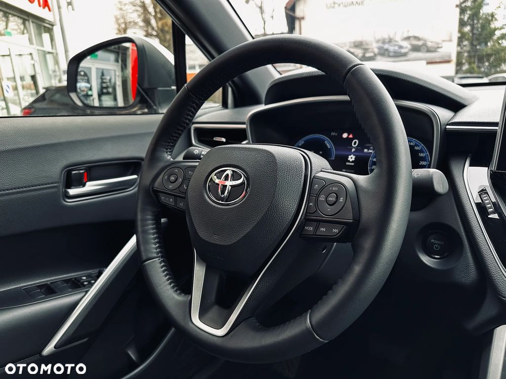 Toyota Corolla Cross 2.0 Hybrid Executive - 26