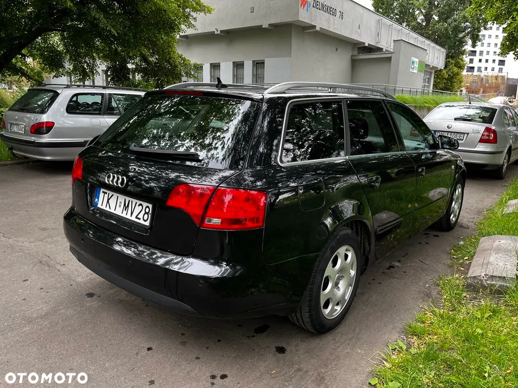 Audi A4 Avant 2.0 TDI - 4