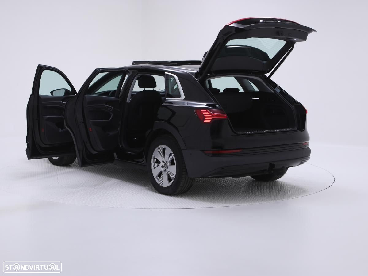 Audi e-tron 55 quattro - 5