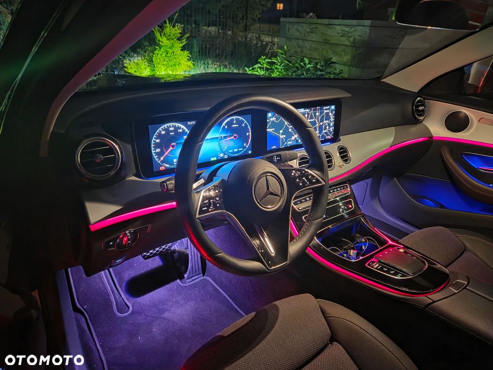 Mercedes-Benz Klasa E 220 d 4-Matic Avantgarde - 25