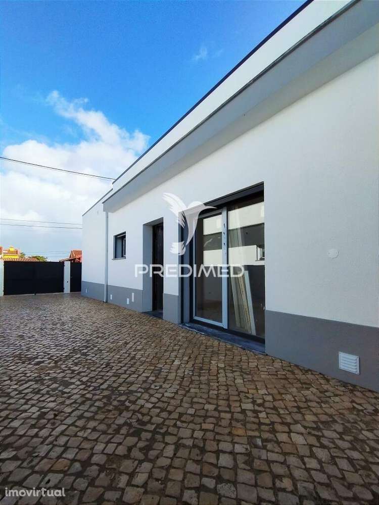 Suíte C/Closet, Garagem: 32,96m2, Espaço para Piscina - Grande imagem: 3/9