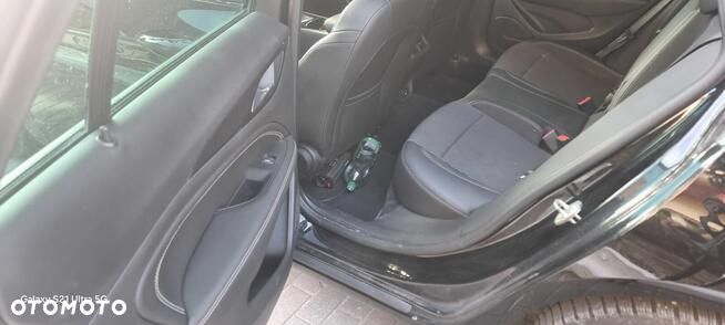 Opel Insignia 1.5 Direct InjectionTurbo Exclusive - 10