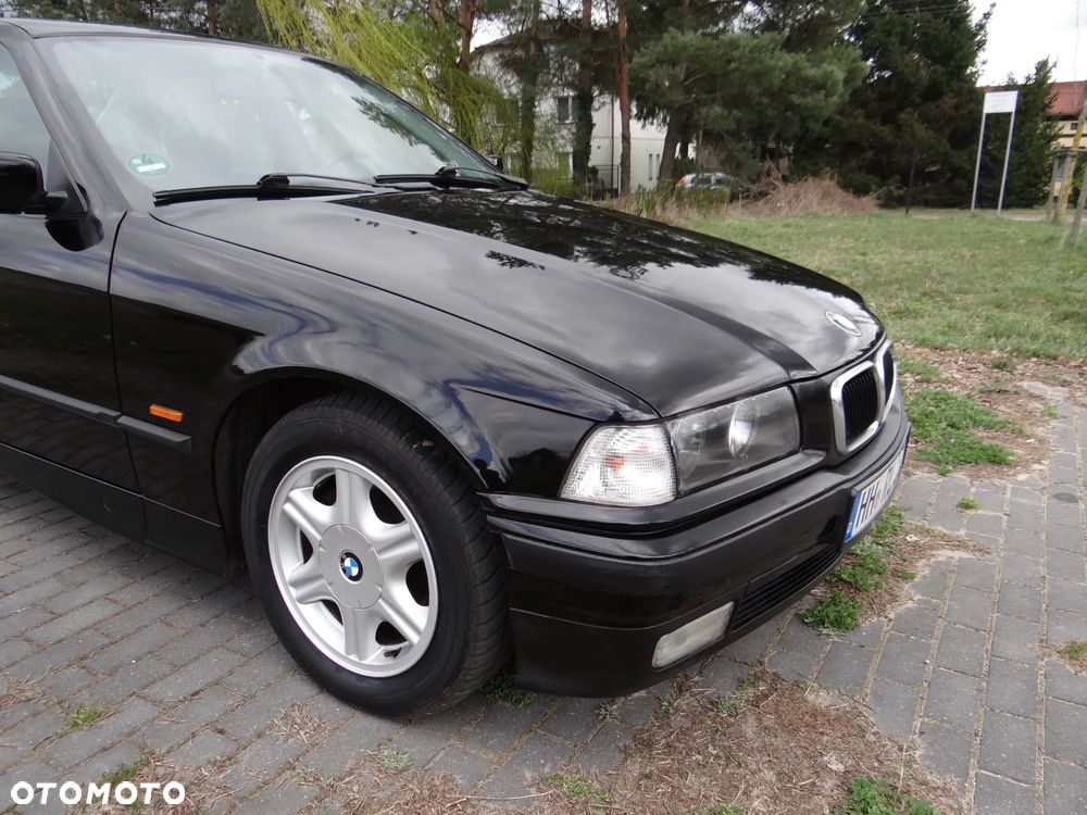BMW Seria 3 316i - 13