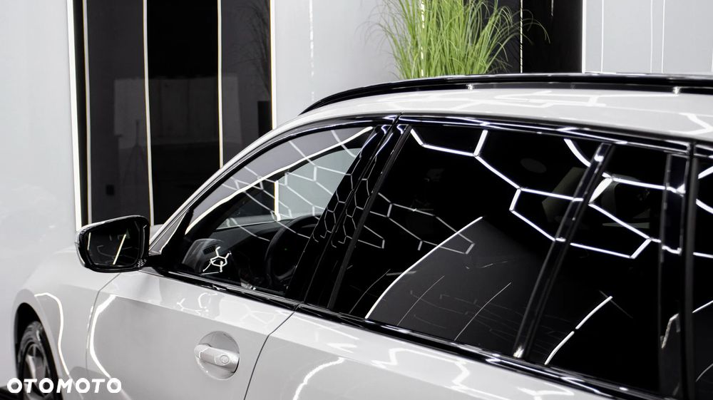 BMW Seria 3 318d Sport Line - 11