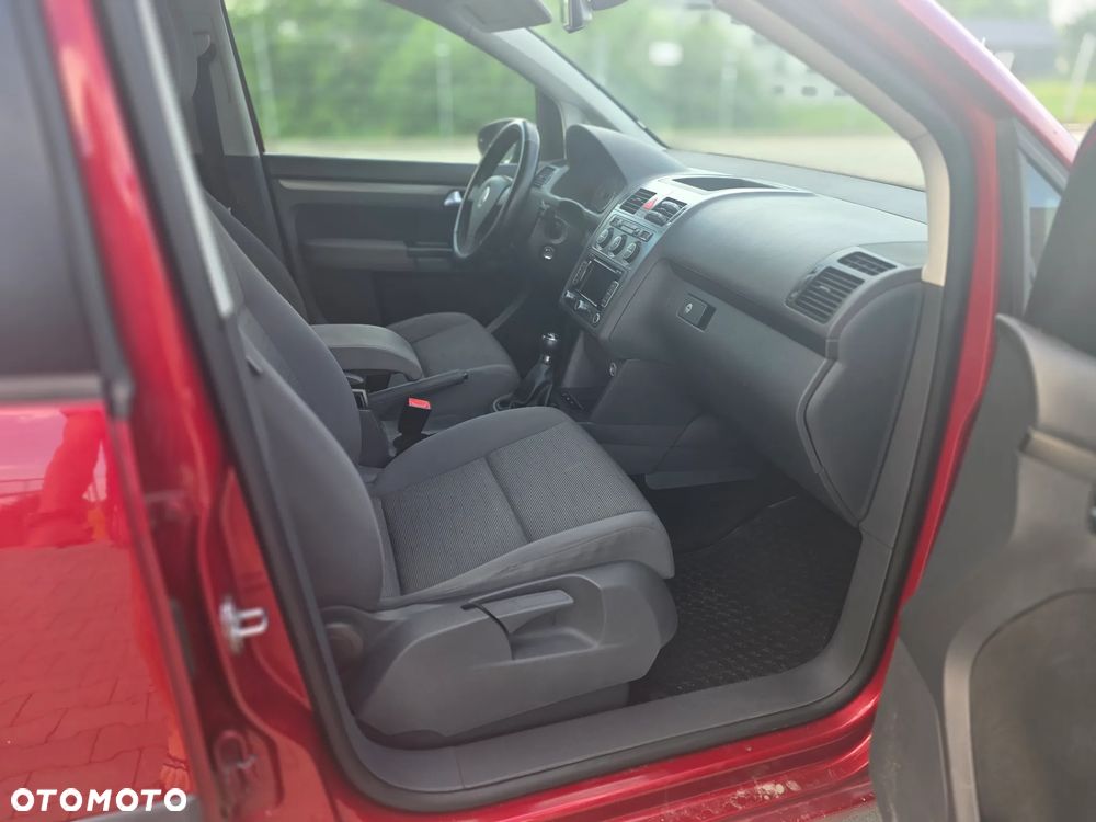 Volkswagen Touran 1.4 TSI Trendline - 12