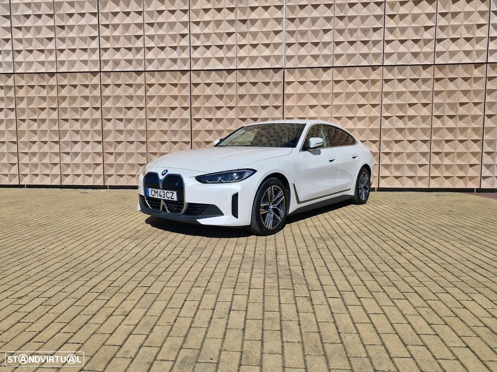BMW i4