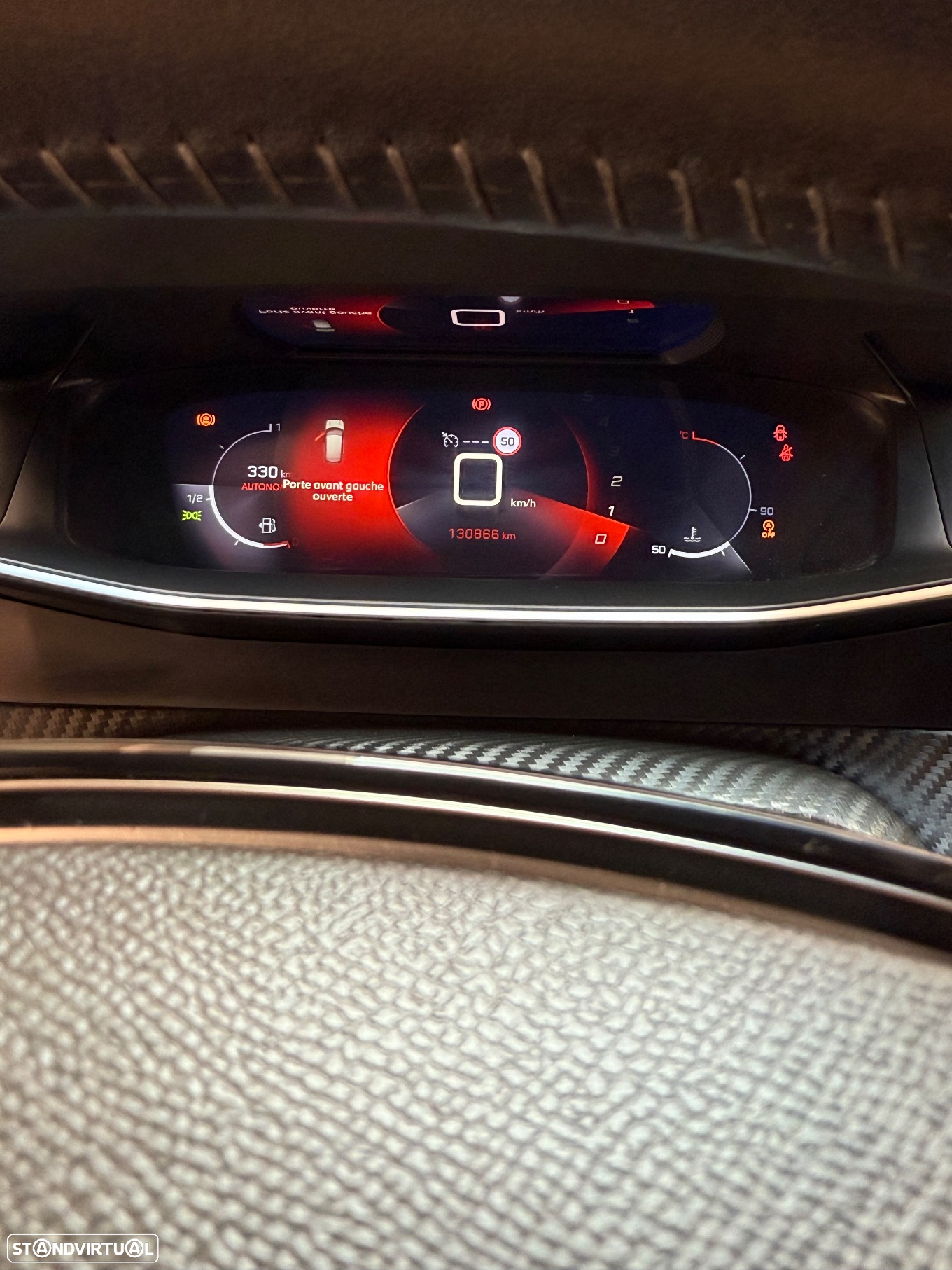 Peugeot 208 1.2 PureTech Allure - 23