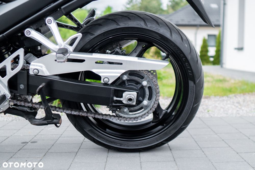 Suzuki Bandit - 32