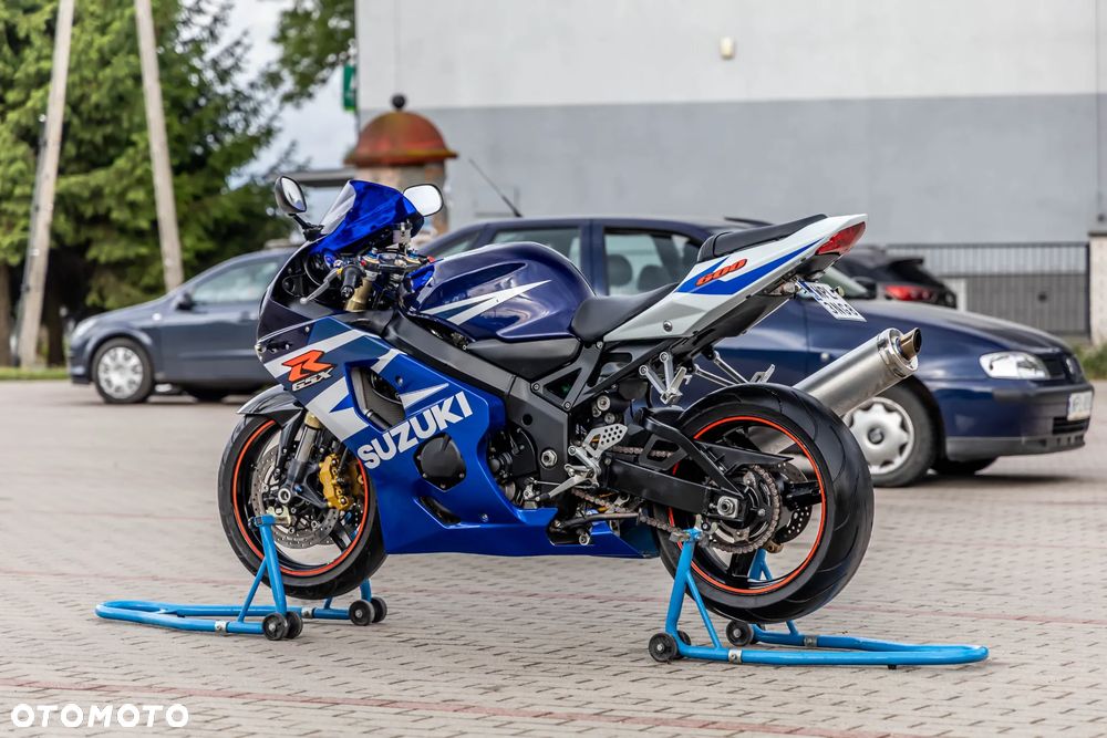 Suzuki GSX-R - 9