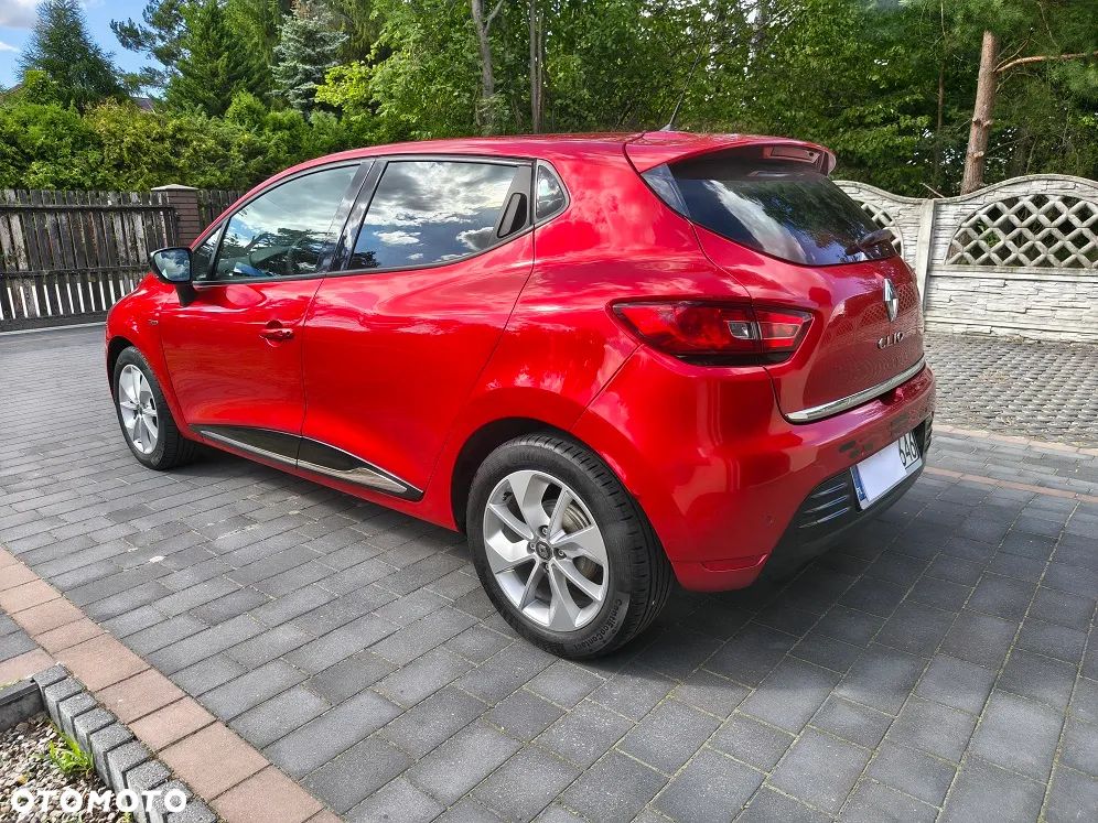 Renault Clio Cargo 1.2 16V 75 Extra - 3