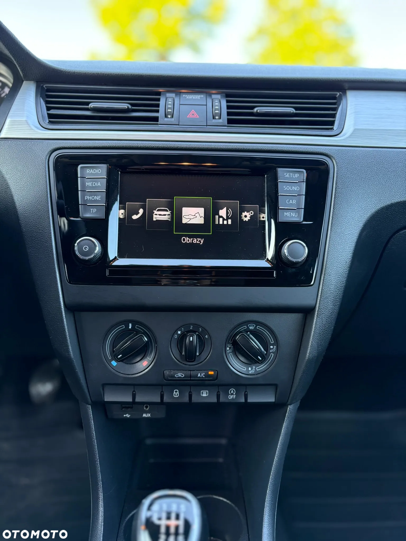 Skoda RAPID 1.2 TSI Ambition - 13