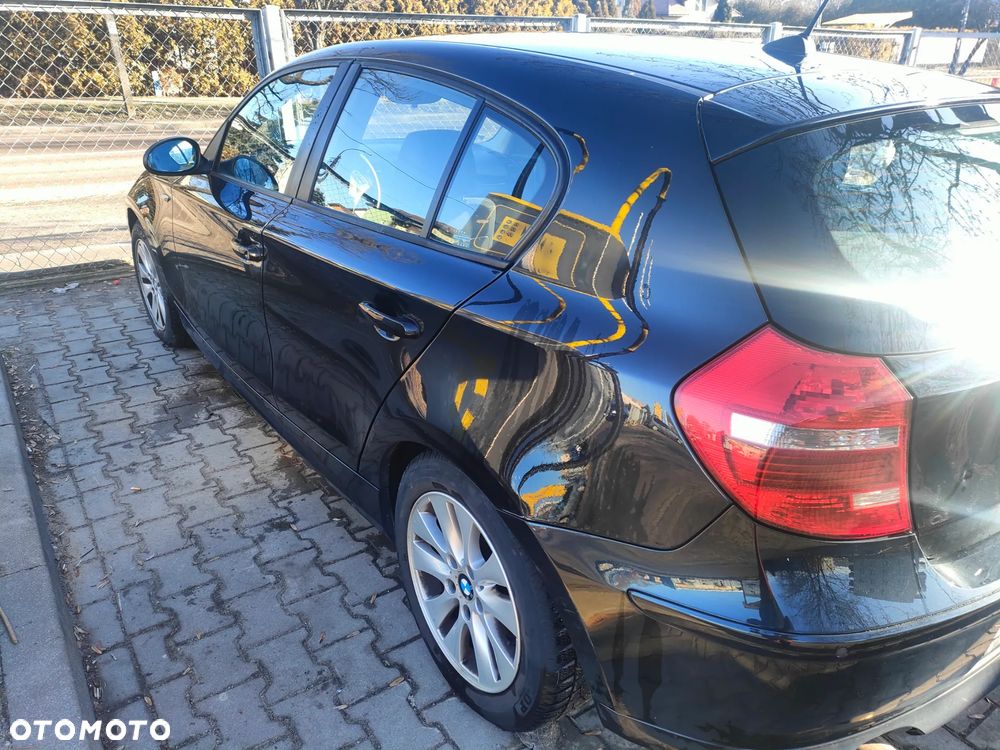 BMW Seria 1 - 13