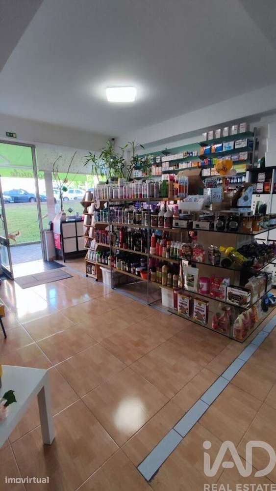 Loja / Estabelecimento Comercial em Arruda dos Vinhos de 77,00 m2 - Grande imagem: 3/11